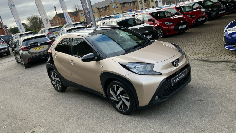 Toyota Aygo X 1.0 VVT-i Edge 5dr Petrol Hatchback